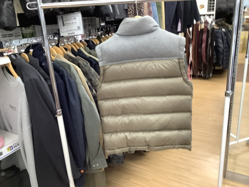 MONCLERの名古屋鳴海