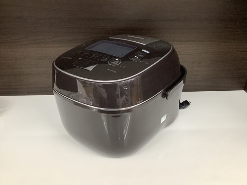 キッチン家電の炊飯器