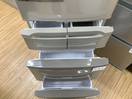 5ドア冷蔵庫のHITACHI