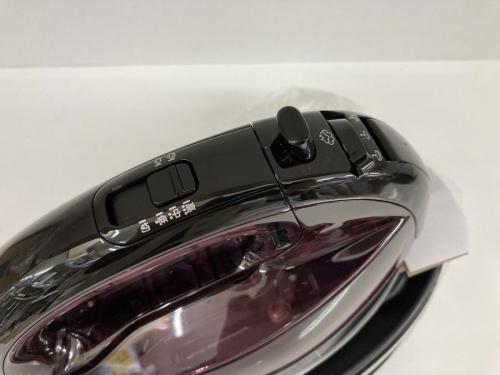 アイロンのコードレススチームアイロン