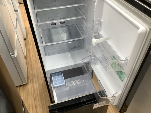 冷蔵庫の2ドア冷蔵庫