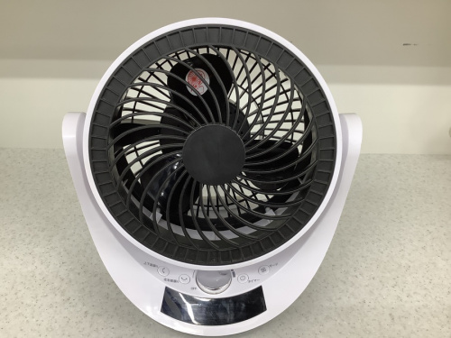 扇風機のサーキュレーター
