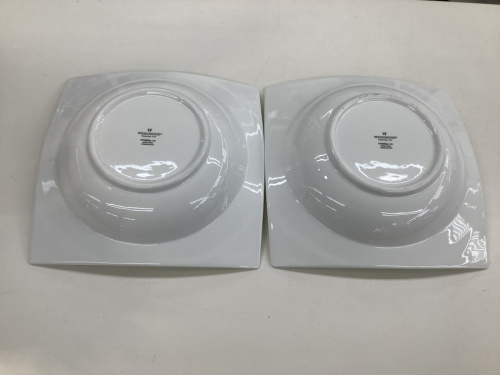 スクエアボウルのWEDGWOOD