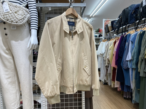 ジャケットのBURBERRY LONDON