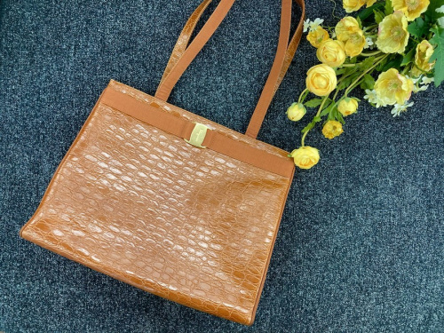 ブランド・ラグジュアリーのバッグ