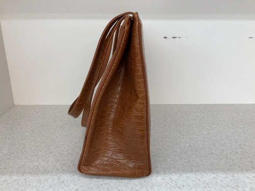 Salvatore Ferragamoの名古屋鳴海