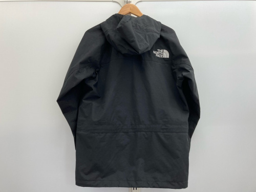 マウンテンライトジャケットのTHE NORTH FACE