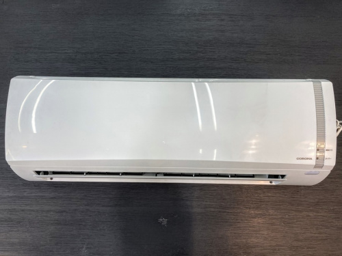 季節家電の壁掛けエアコン