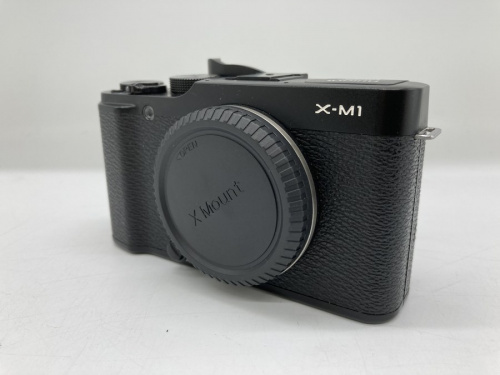FUJIFILMのX-M1