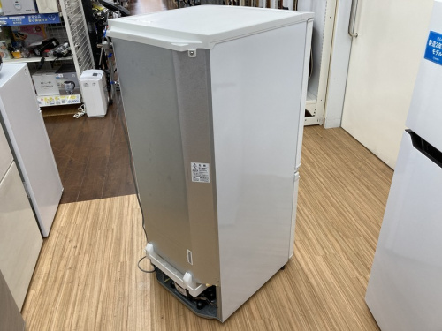 2ドア冷蔵庫のSHARP
