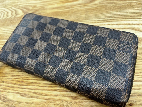 ヴィトンのLOUIS VUITTON