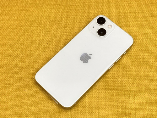 スマートフォンのiPhone13 mini