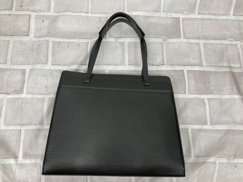 ルイヴィトンのエピ