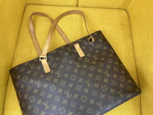 バッグのショルダートートバッグ
