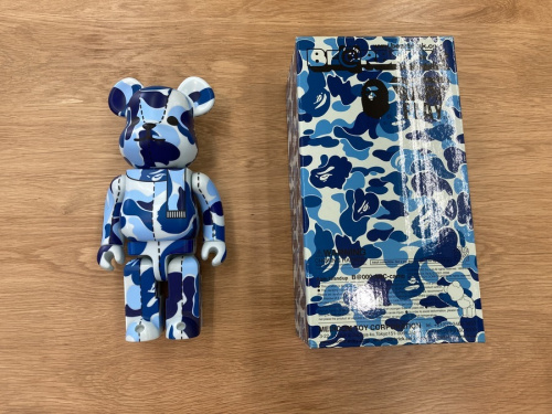 ベアブリックのMEDICOM TOY
