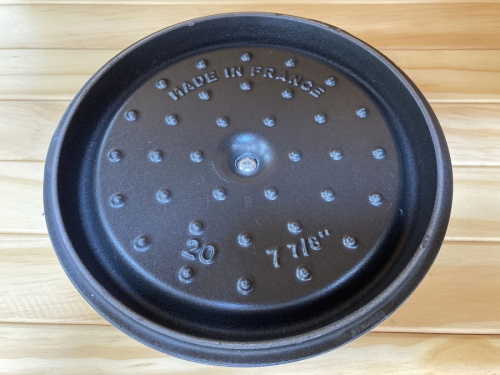 STAUBの名古屋リサイクルショップ