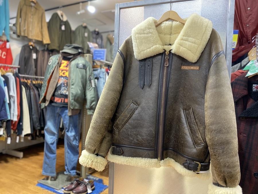 b-3 古着 AVIREX-アビレックス- B-3フライトジャケットが入荷いたしました