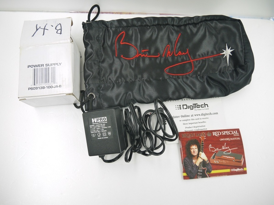 あのQUEENのギタリスト、ブライアン メイモデルのエフェクターが入荷