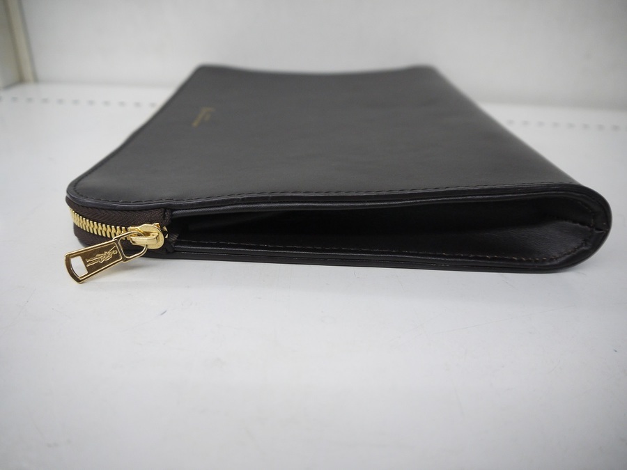 未使用3万 MACKINTOSH LONDON × ArkAir クラッチバッグ ArkAir】クラッチバッグ(バッグ・ポーチ)｜MACKINTOSH LONDON