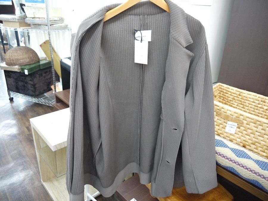 steinのoversized gradation pleats jacketが入荷しました！｜2022年03