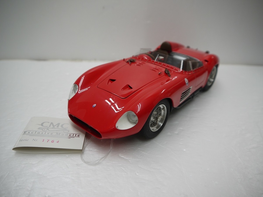 3000台限定　CMC 1/18 マセラティ　300S 1956 1/18 CMC Maserati 300S 1956 Rolling Chassis M109 Edition