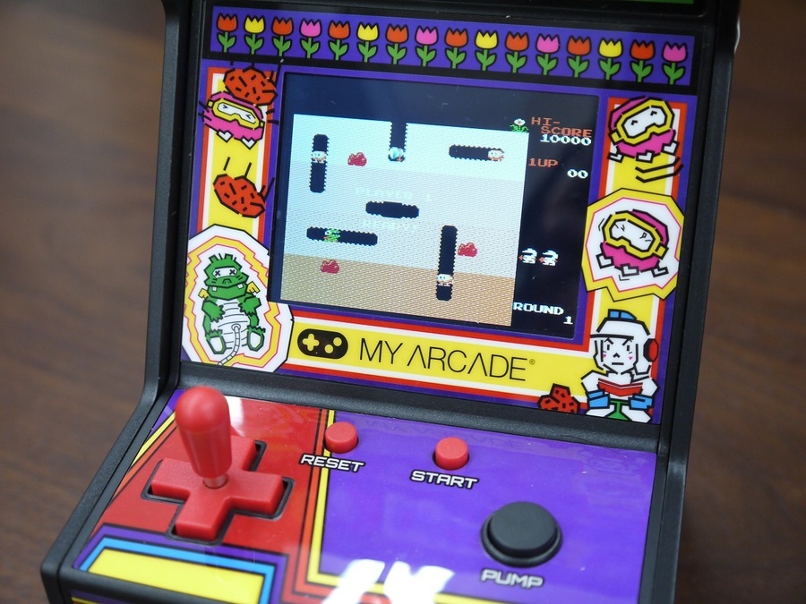 レトロアーケードゲーム DigDugのミニ筐体のご紹介！｜2022年04
