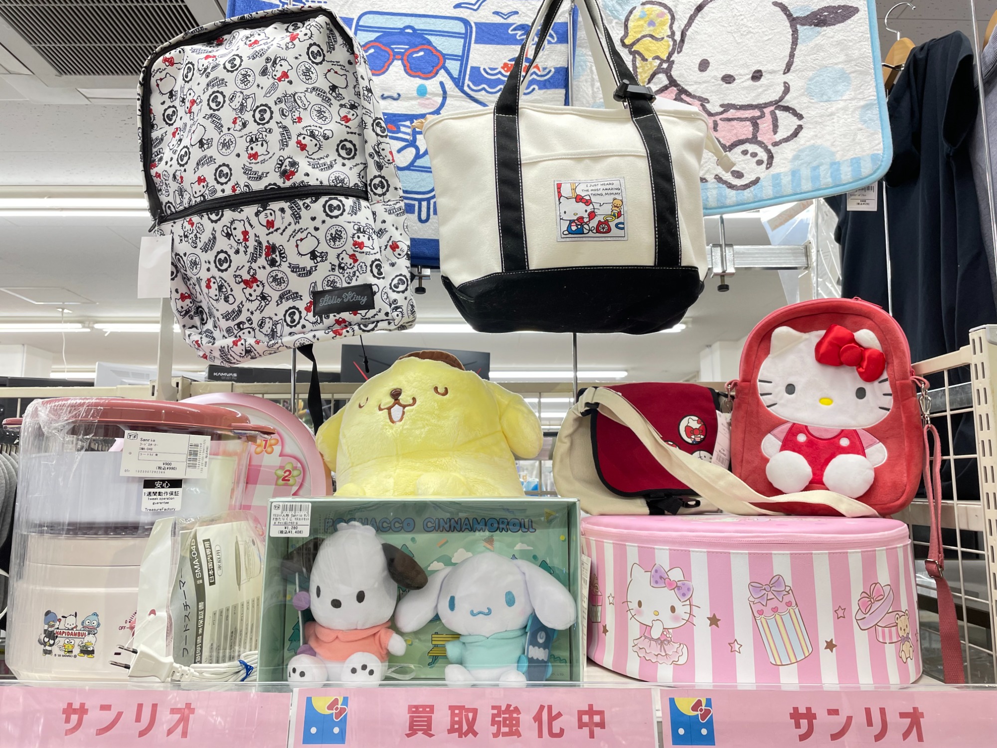 Sanrio（サンリオ）グッズ売場♪かわいいキャラクターに出会えちゃい