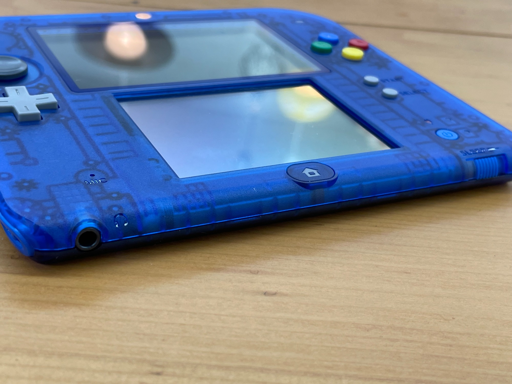 ポケモン　ニンテンドー2ds  青バージョン Nintendo/ニンテンドー】2DSのポケモン青限定パックカラーが入荷