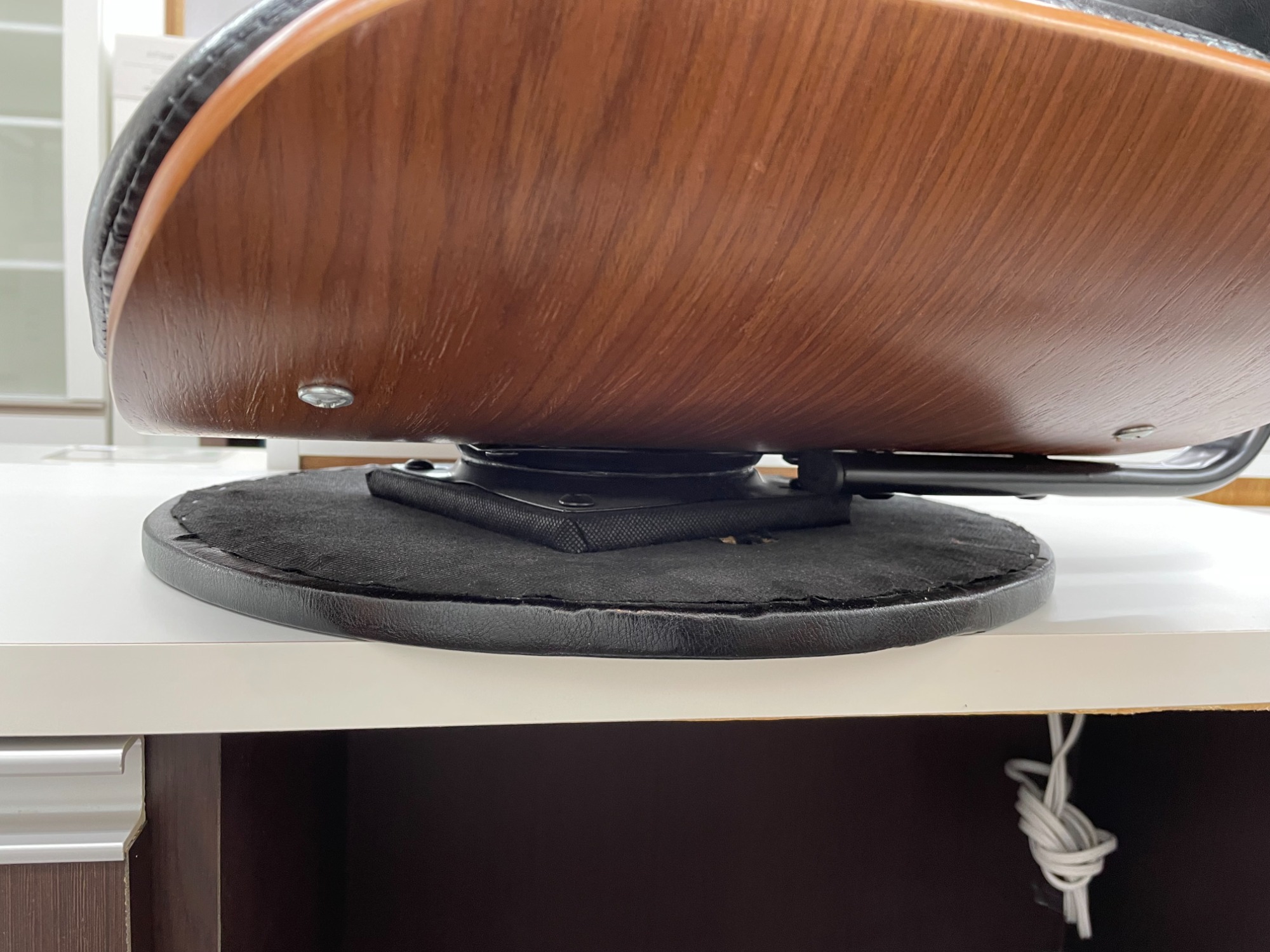 KNOX/ノックス】ローラウンドチェアの座椅子が入荷しました！｜2024年