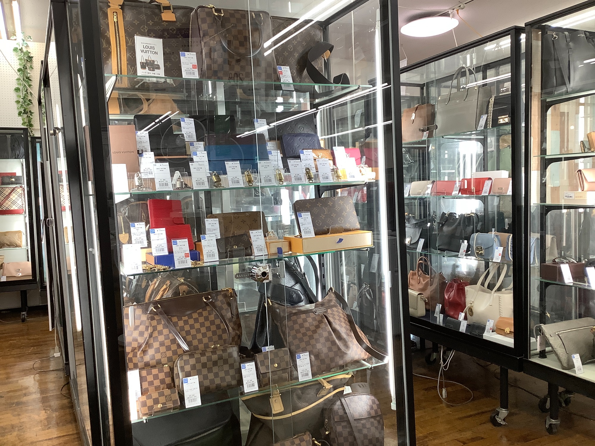 ブランドバッグ入荷！】LOEWE(ロエベ)の2WAYボストンバッグをご