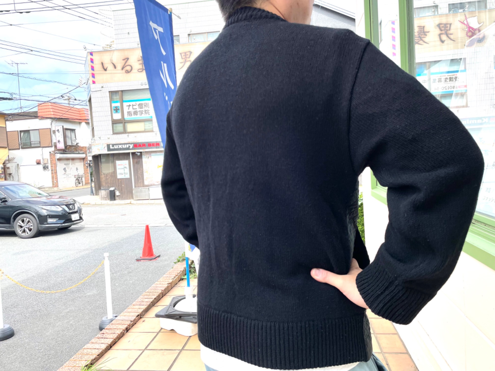 入荷情報】COMME des GARCONS HOMME (コムデギャルソン オム) ニット