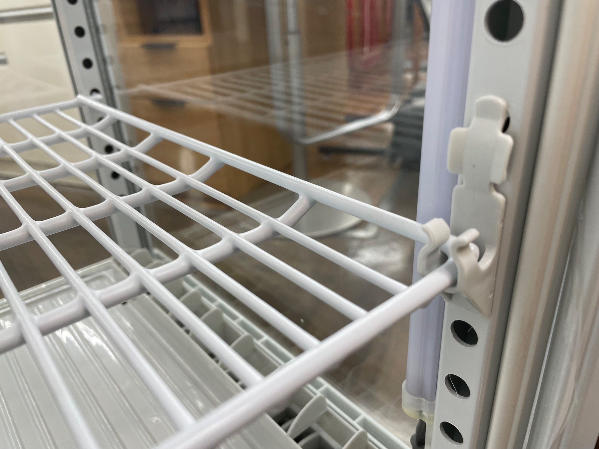 Hijiru】冷蔵ショーケースが入荷しました！｜2024年11月03日