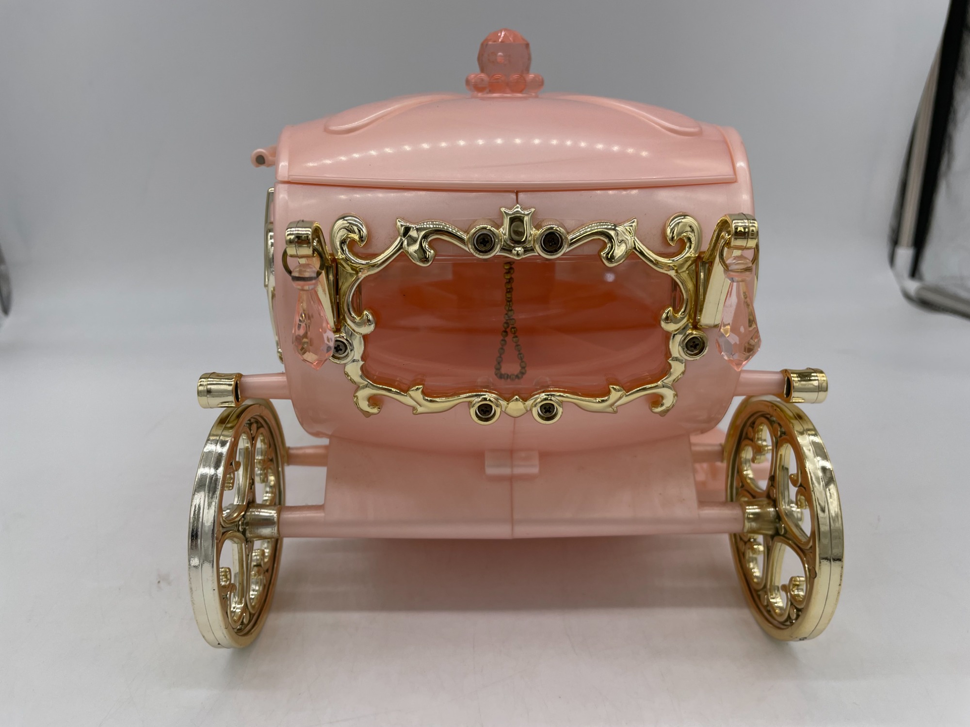BANDAI/バンダイ】ハロー！レディリン 宝石の馬車 パール