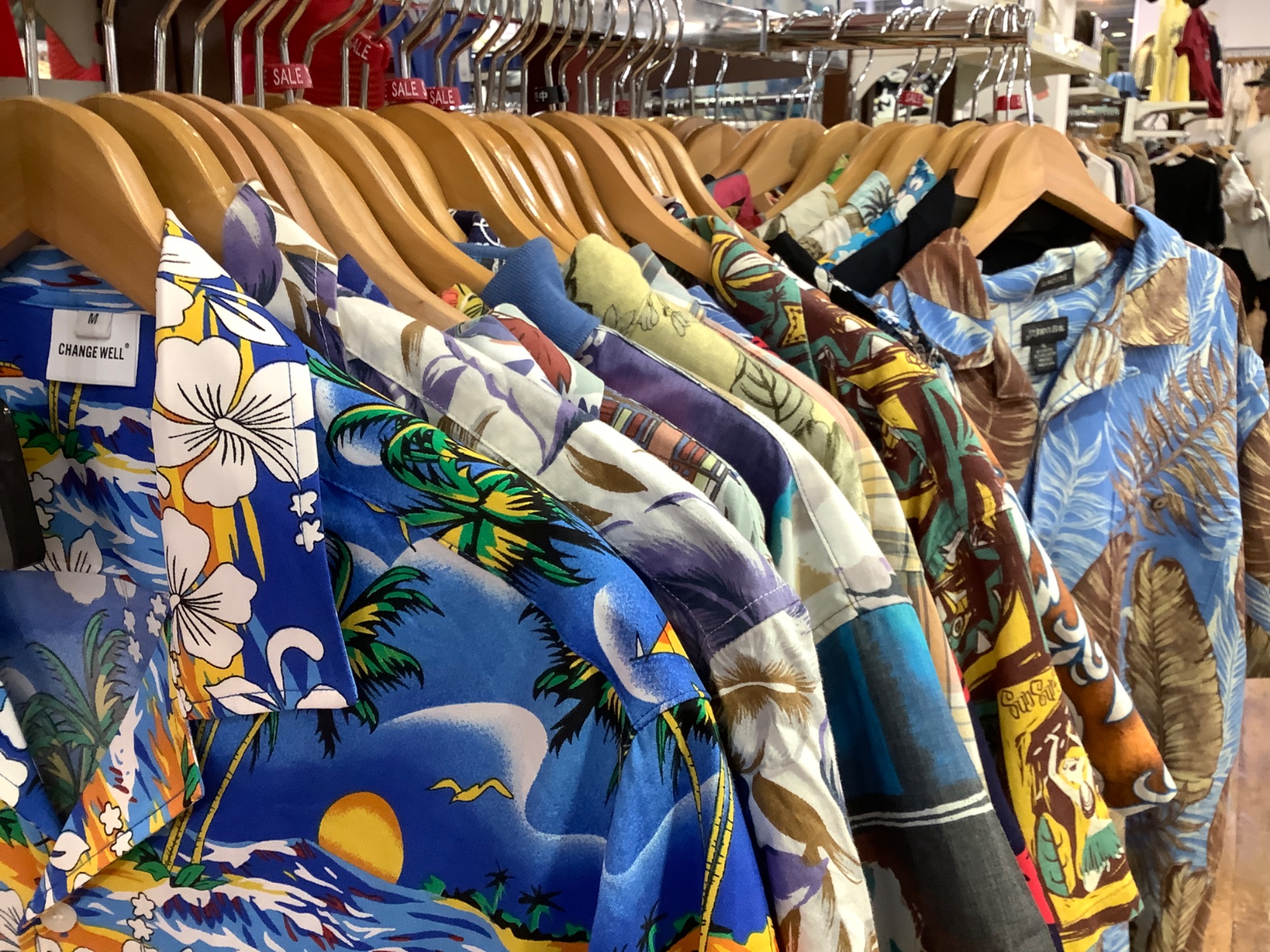 SALE SALE SALE】夏物お洋服 大量お値下げ中！！買うなら今がチャンス 