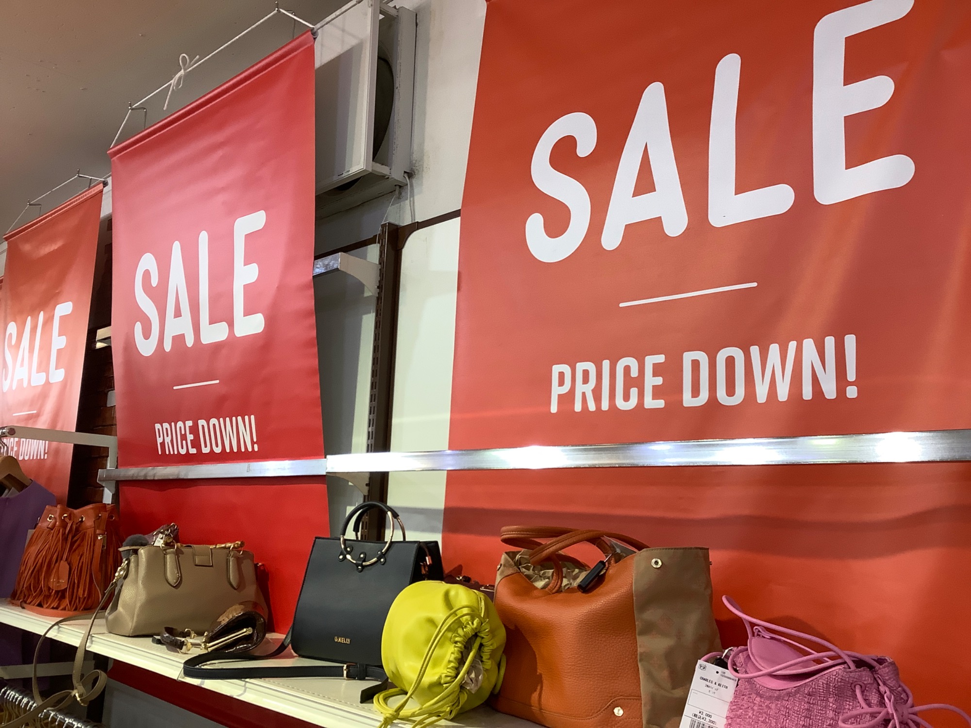 SALE SALE SALE】夏物お洋服 大量お値下げ中！！買うなら今がチャンス 
