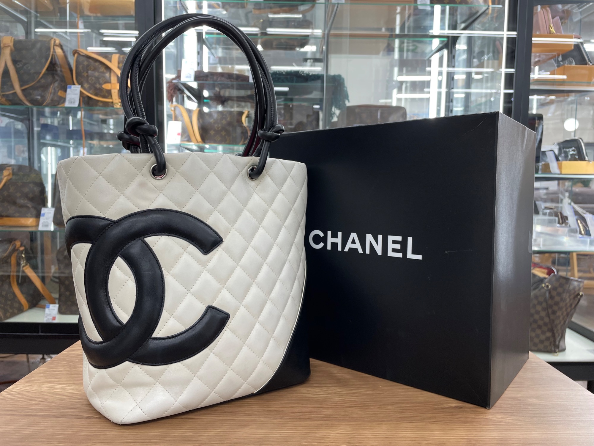 国内発送 25A リボンがエレガント＆キュート【CHANEL】ミュール 国内発送 25A リボンがエレガント＆キュート【CHANEL】ミュール
