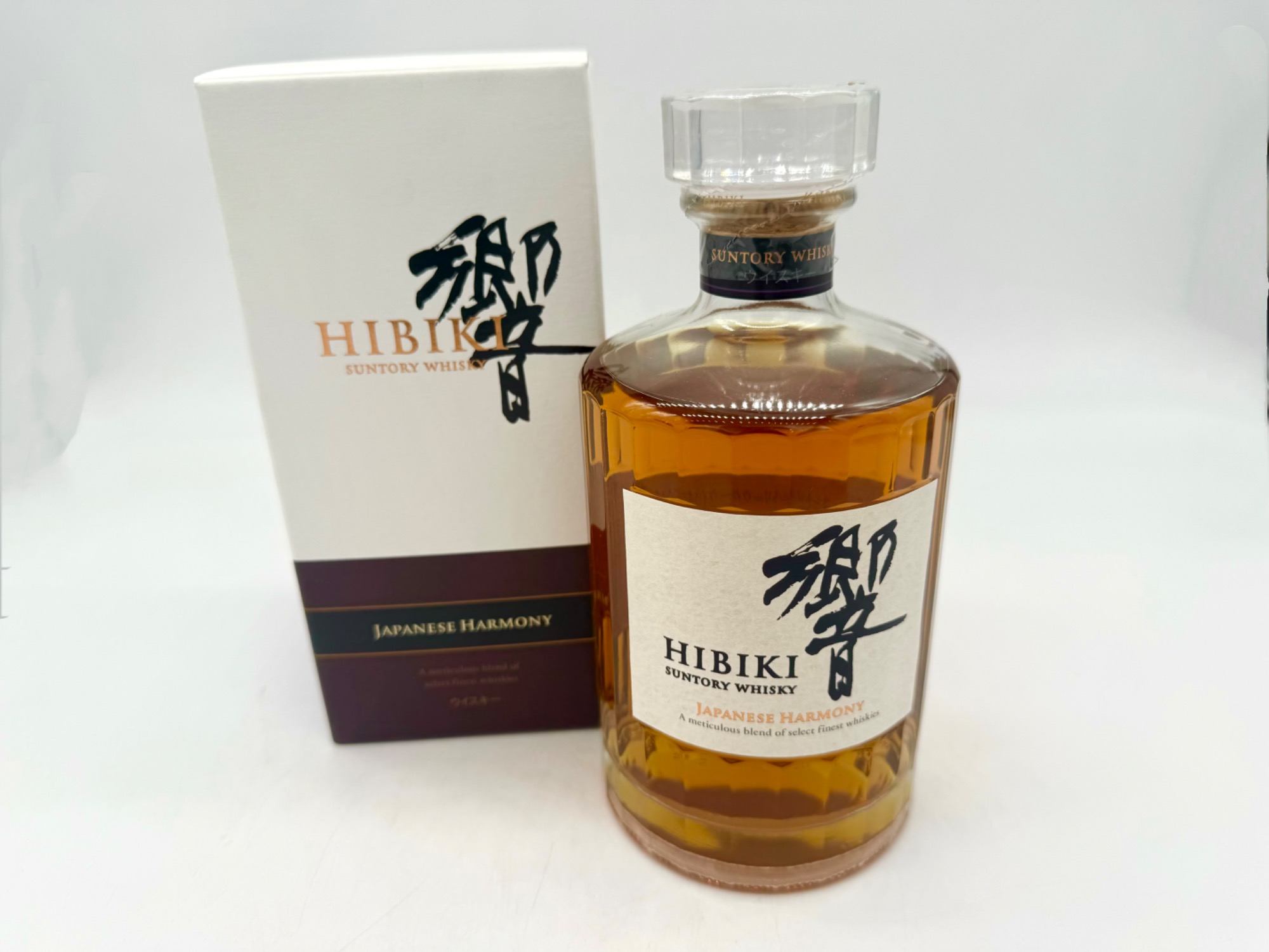 SUNTORY/サントリー】響 700mlが入荷致しました！｜2025年11月06日