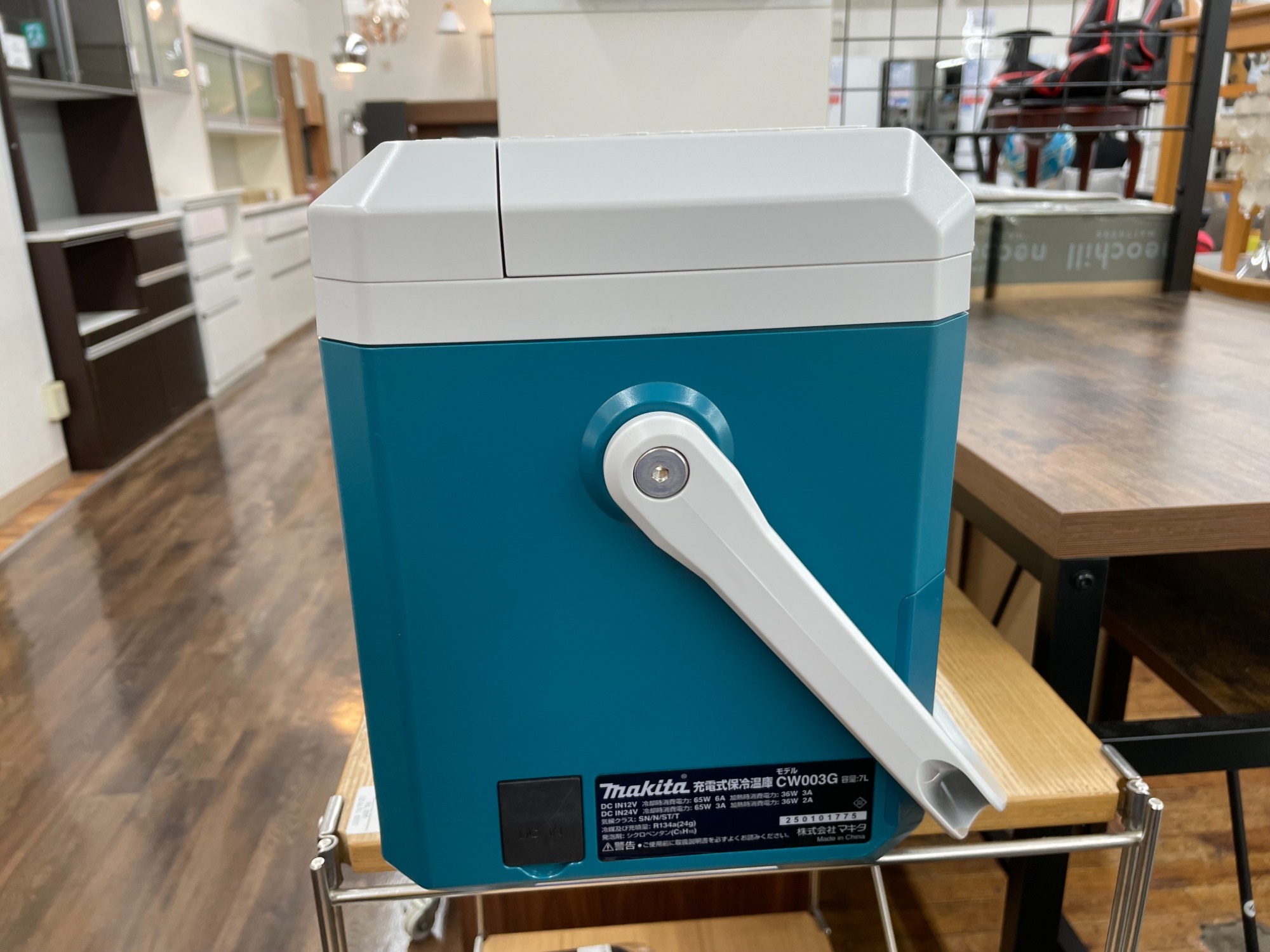 MAKITA/マキタ】充電式保冷温庫が入荷致しました！｜2025年12月23日