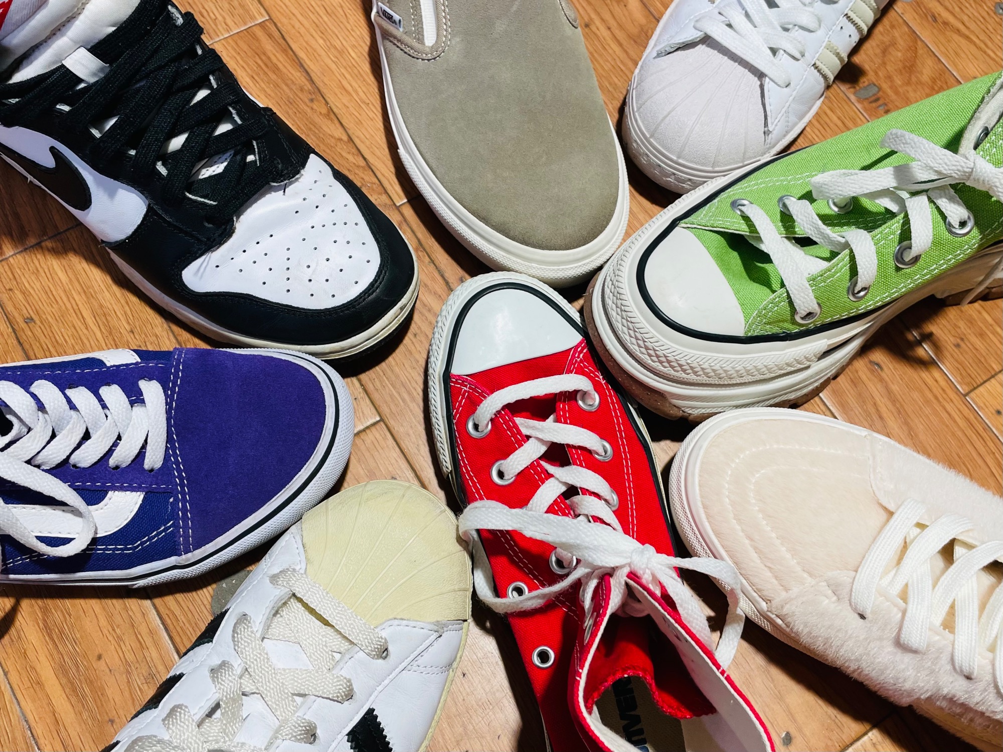 スニーカー強化買取中!!】ぜひトレファク入間店にお持ち込みください