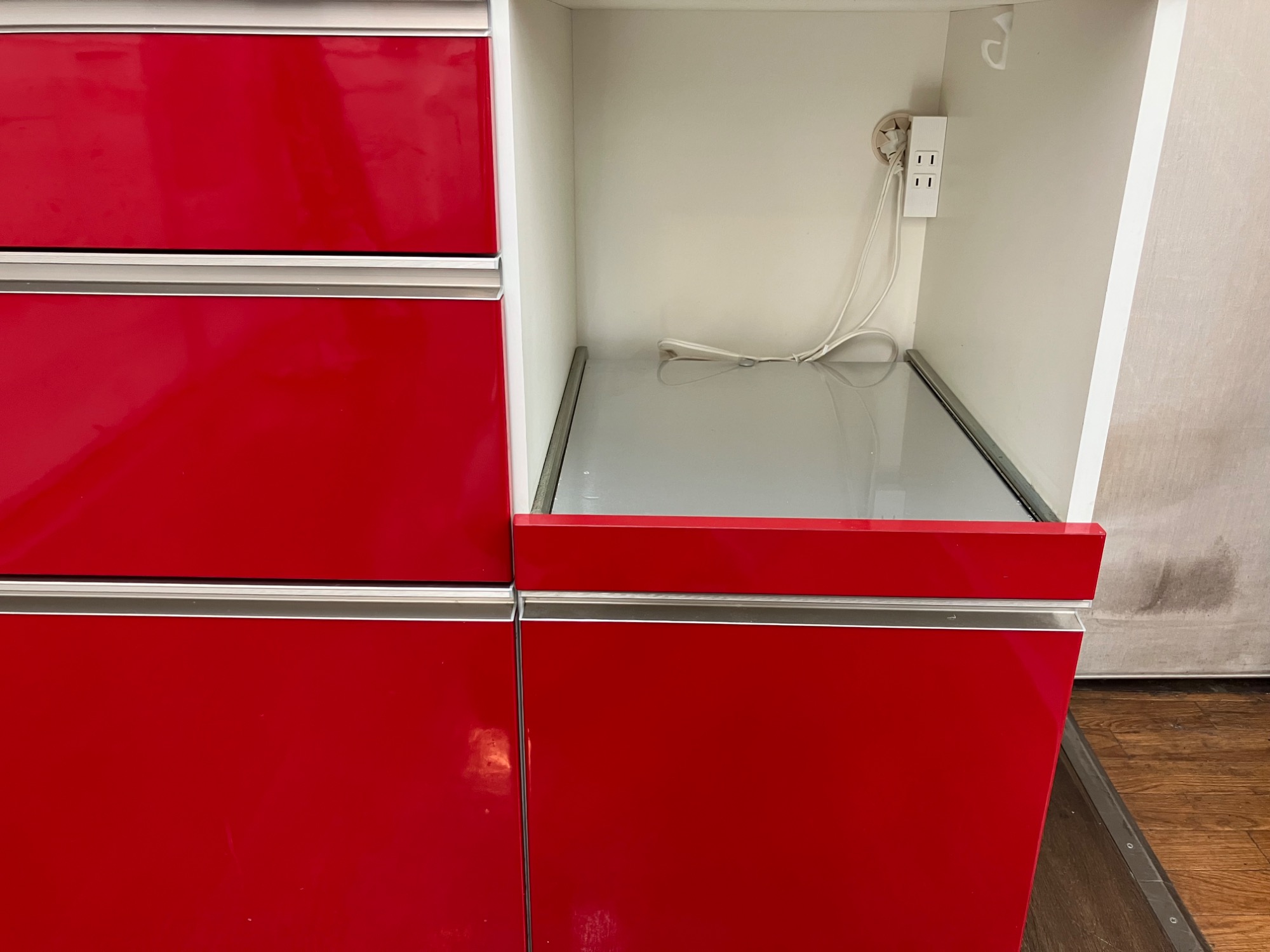 ３枚扉カップボードのご紹介！有料配送あり【トレファク入間店】 3枚扉カップボードのご紹介！有料配送あり【トレファク入間店