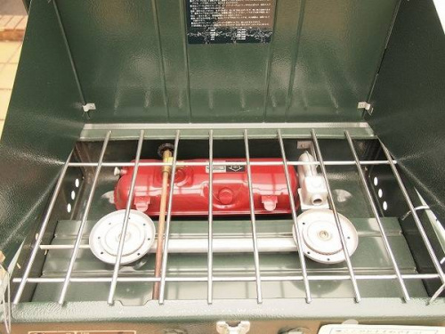 アウトドアのキャンプ用品