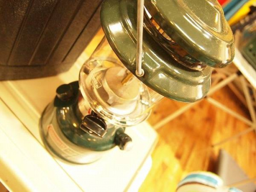 キャンプ用品のランタン