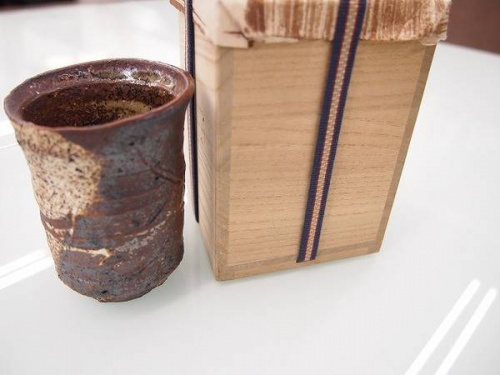 鯉江良二の湯のみ