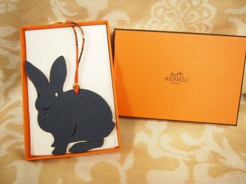 チャームのHERMES