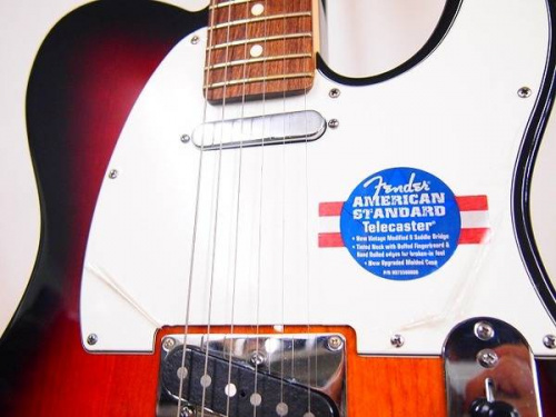 ギターのFENDER
