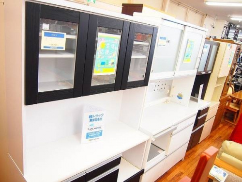 家具のカップボード・食器棚