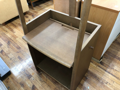 いちおし特選家具のkarimoku