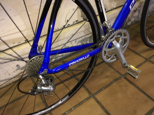 フラットバーロードのPINARELLO