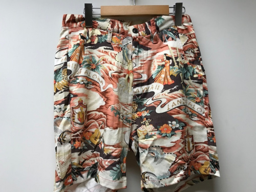 夏物SALEの衣類
