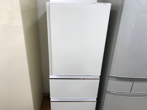 冷蔵庫の3ドア冷蔵庫
